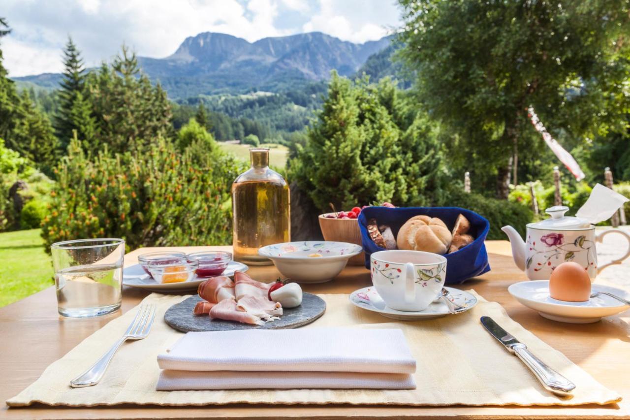 Hotel Bad Schoergau Sarentino Esterno foto