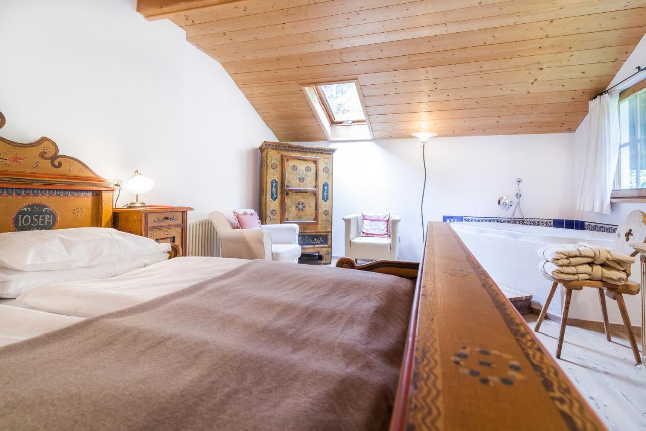 Hotel Bad Schoergau Sarentino Esterno foto